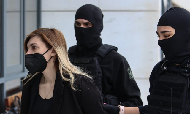 Ρούλα Πισπιρίγκου: Αυτά είναι τα μηνύματα στη χαρτορίχτρα για τον Μάνο Δασκαλάκη