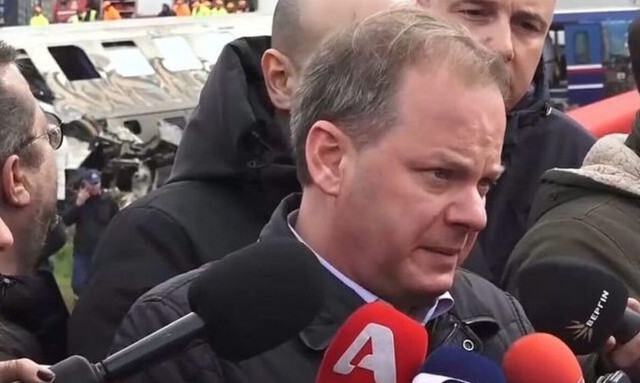 Infrastructure & Transport Minister Karamanlis resigns over Tempi fatal train crash