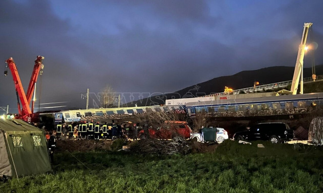 Τέμπη: Τα σενάρια για τη μοιραία σύγκρουση - Το λάθος του σταθμάρχη και τα «καυτά» ερωτήματα