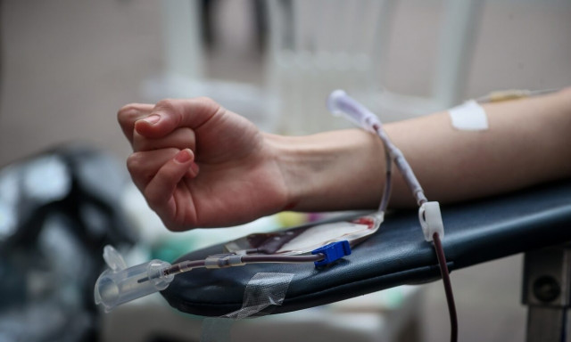 Σύγκρουση τρένων στα Τέμπη: Έκτακτη αιμοδοσία στα γραφεία της Περιφέρειας Αττικής