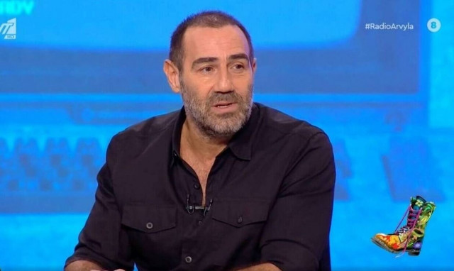 Σύγκρουση τρένων στα Τέμπη - Αντώνης Κανάκης: «Είμαστε σοκαρισμένοι, στεναχωρημένοι και θυμωμένοι»