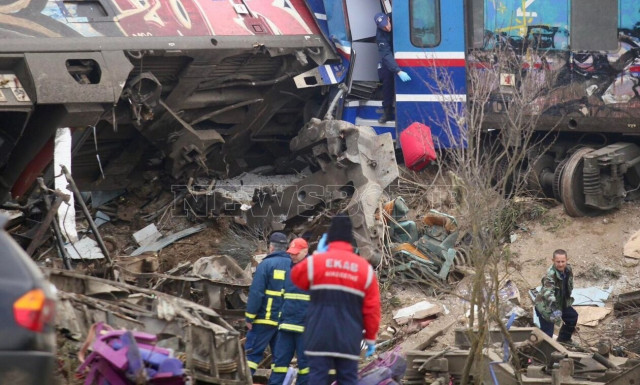 Τέμπη - Νοσοκομείο Λάρισας: «Δίνουμε αγώνα για τους τραυματίες στα επείγοντα»