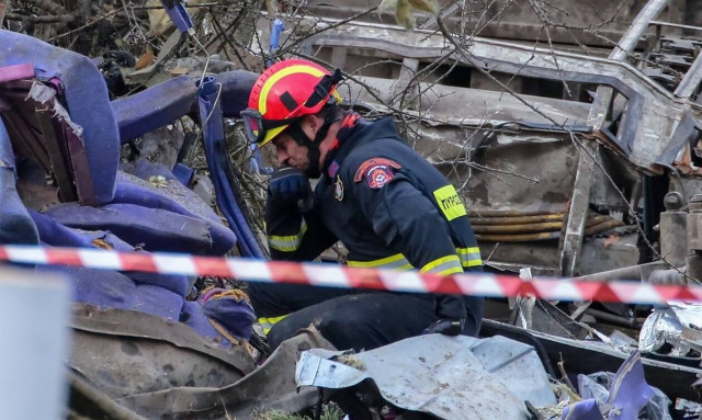 Τέμπη - Ιατροδικαστής Λεοντάρη: Πάνω από 10 οι αγνοούμενοι - Εντός της ημέρας τα αποτελέσματα DNA