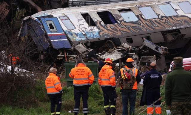 Τέμπη: «Κλειδί» στις έρευνες η στιγμή της έκρηξης - Γρίφος το πόσοι επέβαιναν στο μοιραίο τρένο