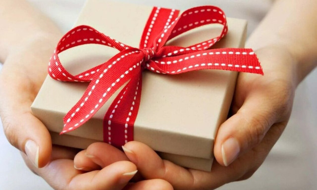 Εορτολόγιο: Ποιοι γιορτάζουν σήμερα 2 Μαρτίου