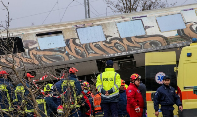 Τέμπη: «Αν είχαν συγκρουστεί μέσα σε σήραγγα δεν θα είχε επιζήσει κανείς», λέει ο Λέκκας