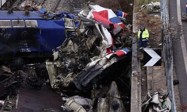 Σύγκρουση τρένων στα Τέμπη: Ανακοίνωση της Ένωσης Ελεγκτών Εναέριας Κυκλοφορίας Ελλάδας