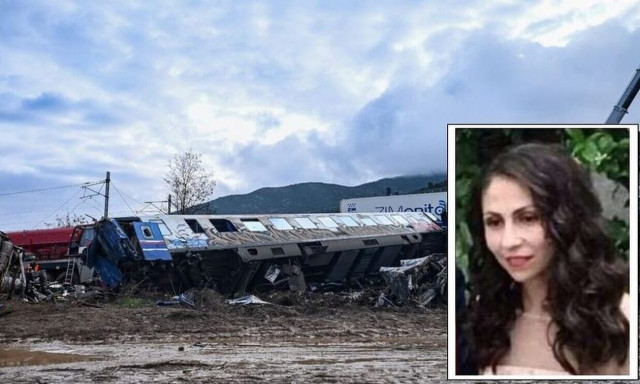 Τέμπη: «Αχ κορίτσι μου» - Θρήνος στην κηδεία της 42χρονης Βάγιας