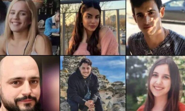 Χάρη σε εσάς θα λέμε πιο συχνά «σ’ αγαπώ» και «έφτασα, μην ανησυχείς»