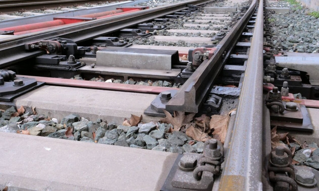 Τέμπη: Ο μηχανοδηγός είδε ότι είναι στην κάθοδο, ρώτησε τον σταθμάρχη και δεν πήρε απάντηση