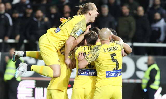 Super League, ΟΦΗ - ΑΕΚ 0-3: Έπιασε κορυφή με κυριαρχική εμφάνιση!