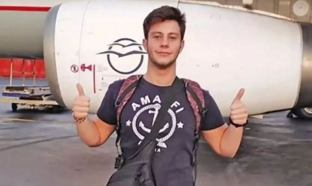 Τέμπη: Κερδίζει τη μάχη ο μοναδικός επιζών στο πρώτο βαγόνι - Τα πρώτα λόγια του πατέρα του