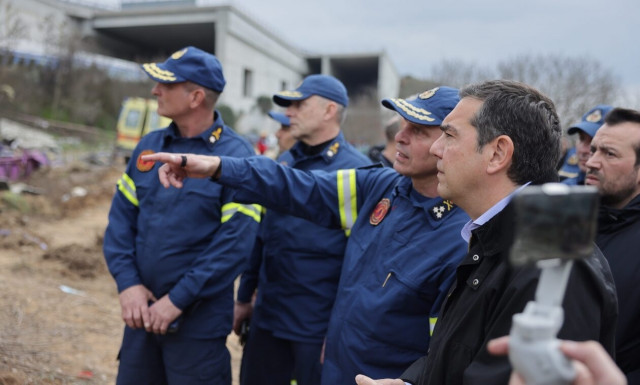 Ο ΣΥΡΙΖΑ ανεβάζει τους τόνους – Οι πρωτοβουλίες Τσίπρα