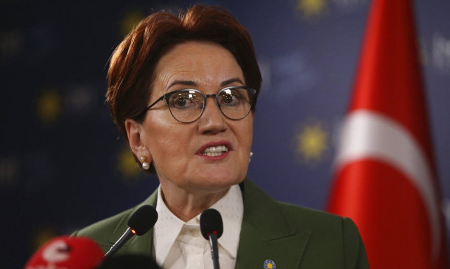 H Mεράλ Ακσενέρ