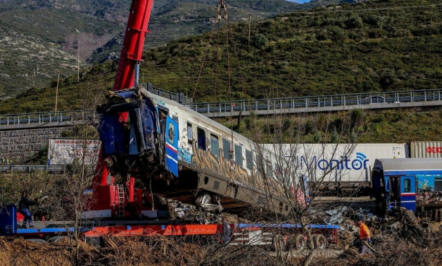 Τέμπη: «Έχουν ταυτοποιηθεί όλοι οι σοροί, εκτός ενός άνδρα» – Τι λέει η Ρουμπίνη Λεονταρή