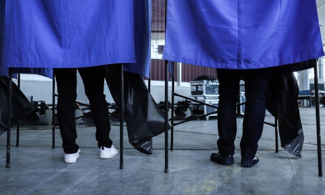 Εκλογές 2023: Οι αποφάσεις του Σαββατοκύριακου, τα πολιτικά μαθηματικά  και οι δημοσκοπήσεις