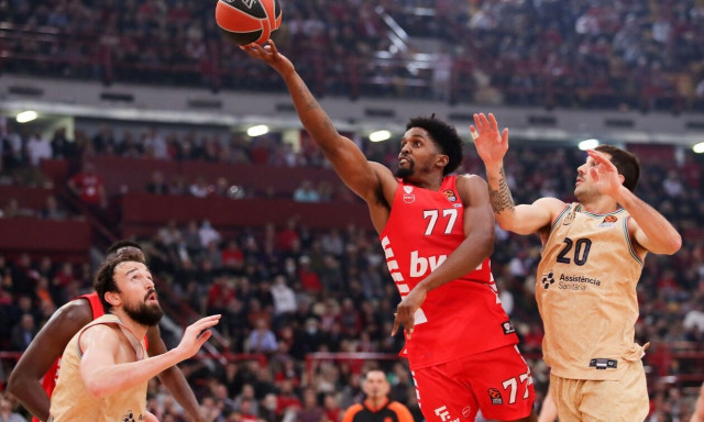 Euroleague, Ολυμπιακός - Μπαρτσελόνα 77-69: Πήρε το ντέρμπι κι «αγκάλιασε» το πλεονέκτημα έδρας