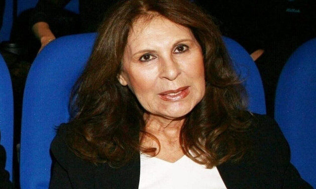 Ρένα Κουμιώτη: Στο νοσοκομείο η ερμηνεύτρια - Δίνει «μάχη» για τη ζωή της