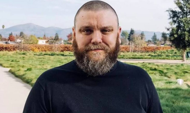 Έλον Μασκ: Η απίστευτη στιχομυθία στο Twitter με απολυμένο υπαλλήλο στο Twitter που έγινε viral