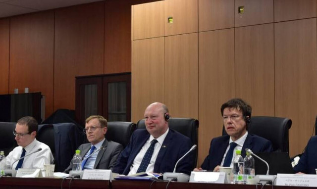 Qatar gate: Ο «τσάρος» μεταφορών της ΕΕ πηγαινοερχόταν τζάμπα στο Κατάρ - Υπέγραφε ο ίδιος