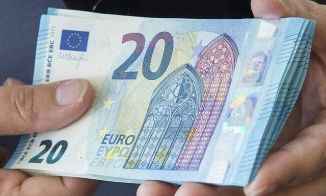 Τα επιδόματα που αυξάνονται από την 1η Απριλίου μαζί με τον κατώτατο μισθό