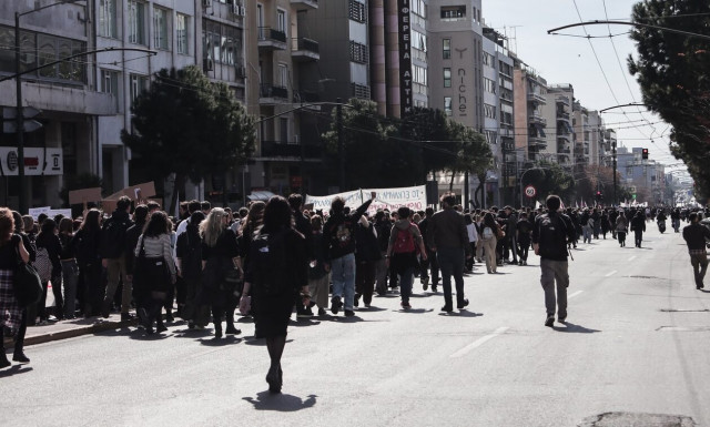 Αντιδράσεις για το νομοσχέδιο του υπουργείου Παιδείας για τη σχολική βία