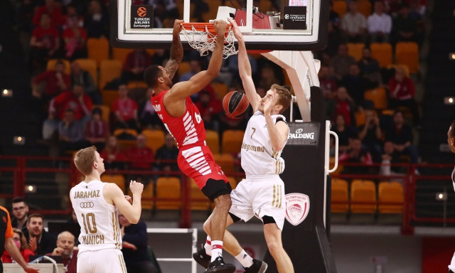 Euroleague, Ολυμπιακός - Μπάγερν Μονάχου 102-74: Πρώτος με «100άρα» και ρεκόρ στα τρίποντα!