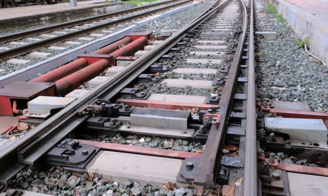 Η «μαφία του χαλκού» εκτροχιάζει τον ΟΣΕ