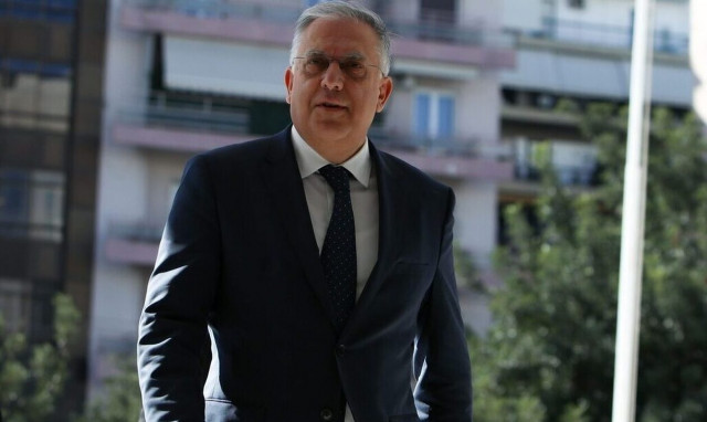 Anarchists attacked MeRA25 leader Varoufakis, Τheodorikakos says