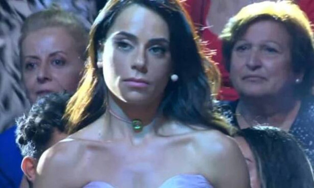 J2US: Γλέντι στο twitter με την αποχώρηση Αντωνά – Θυμήθηκαν τη γκριμάτσα στον τελικό του Survivor