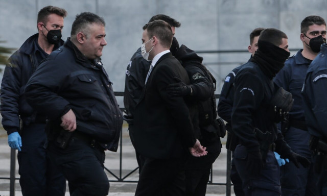 Γλυκά Νερά – Ξεσπά ο πατέρας της Καρολάιν: «Σαν να αφαίρεσε δύο ζωές - Δεν θα ξαναδεί το παιδί»