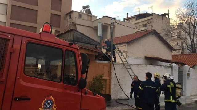 Φωτιά σε ψητοπωλείο στη Νίκαια – Έσβησε με άμεση παρέμβαση της πυροσβεστικής