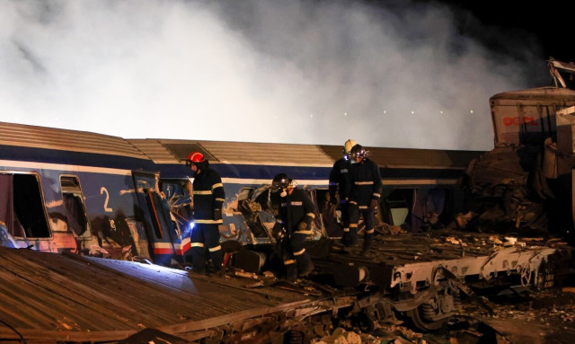 Τέμπη: «23.23: Κάπως έτσι τελείωσε η ανέμελη ζωή μου» - Συγκλονίζουν οι επιζώντες