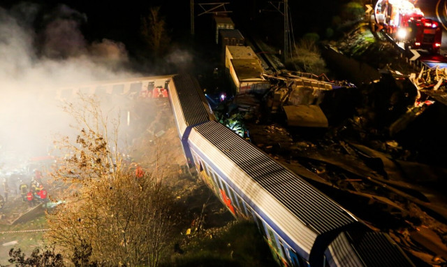 Τέμπη: Παραμένει μυστήριο η φωτιά μετά τη σύγκρουση - Τι πρέπει να ελεγχθεί για να δοθούν απαντήσεις