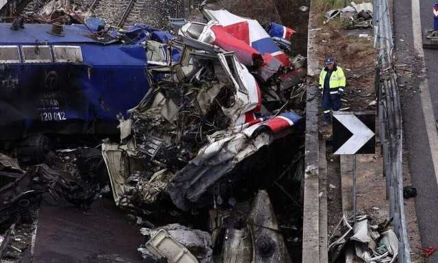 Τέμπη: «Τους είπα “ό,τι έχει μείνει θέλω να το θάψω”»– Ραγίζει καρδιές ο πατέρας του Κύπριου φοιτητή