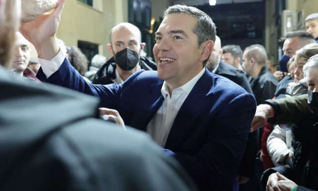 ΣΥΡΙΖΑ: Στο «κάδρο» Μητσοτάκης, επίθεση σε Ντογιάκο και στο βάθος εξεταστική για τα Τέμπη