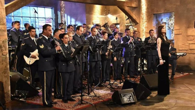 Το νέο «Στην υγειά μας» έρχεται στον ΣΚΑΪ – Αυτός θα είναι ο παρουσιαστής του