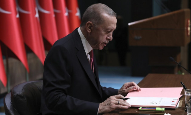 Τι «ψηφίζει» η Αθήνα στις τουρκικές εκλογές