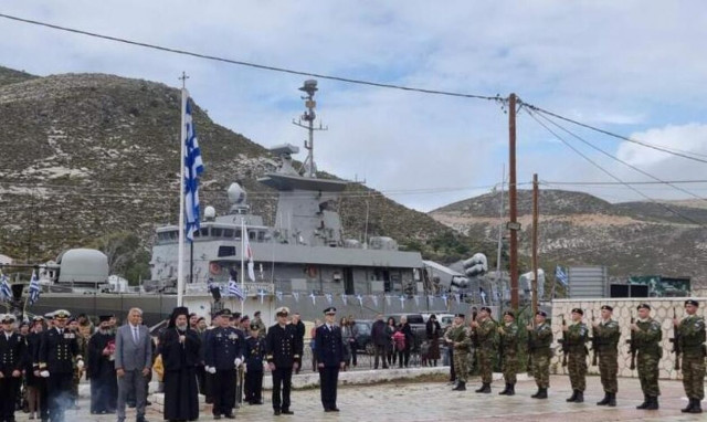 Επίσκεψη Μητροπολίτη Σύμης στο ακριτικό Καστελλόριζο