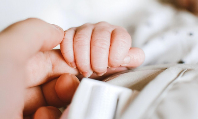 TikTok: Κορίτσι ανέβασε βίντεο και ακούγεται άνδρας να κακοποιεί μωρό