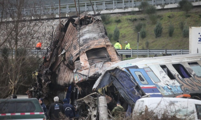 Τέμπη: Οι εννιάωρες βάρδιες που δεν τηρούνταν - Πώς δούλεψαν οι σταθμάρχες το μοιραίο βράδυ