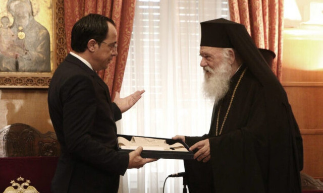 Ιερώνυμος σε Χριστοδουλίδη: Πρέπει να είμαστε ενωμένοι