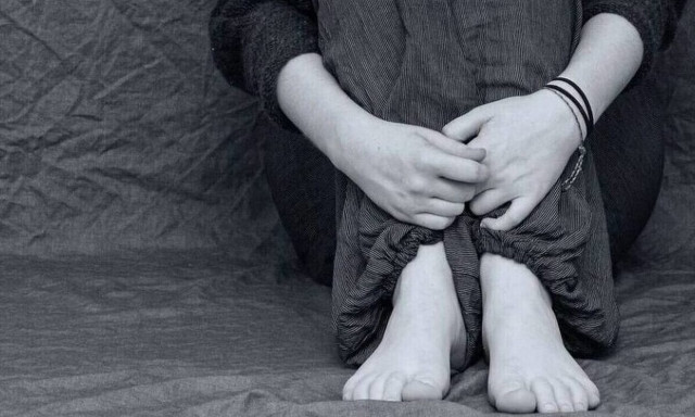 Λαμία: Μαθήτρια κατήγγειλε ότι έμεινε έγκυος από το βιαστή της