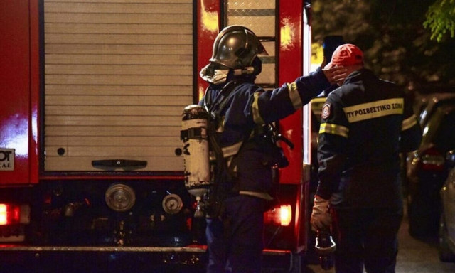 Φωτιά τώρα επί της Αχαρνών - Στο σημείο η Πυροσβεστική