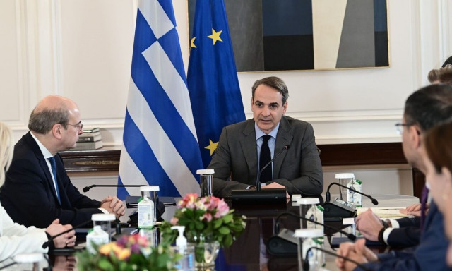 Κατώτατος μισθός: Στα 780 ευρώ μετά την αύξηση - Η ανακοίνωση από τον Κυριάκο Μητσοτάκη