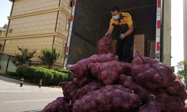 Κίνα: Του έστειλε έναν τόνο κρεμμύδια επειδή την απάτησε «Για να κλάψεις όπως έκλαψα εγώ»