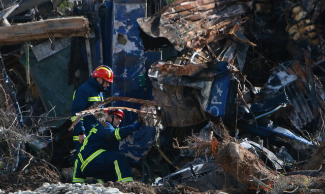 Τέμπη: Αυτή είναι η κατάθεση του επιθεωρητή του ΟΣΕ και του σταθμάρχη για τη σύγκρουση των τρένων