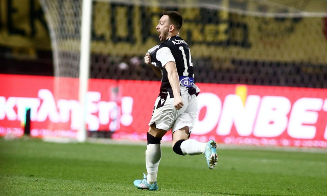 Super League, Άρης – ΠΑΟΚ 1-2: Ανατροπή – δήλωση τίτλου | Χαμός με Λουτσέσκου στο φινάλε