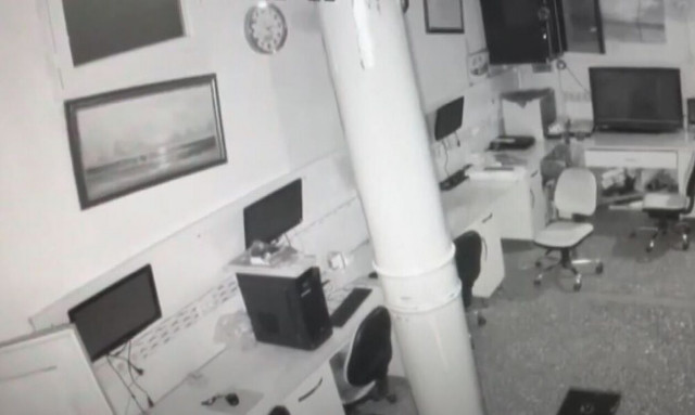 Σεισμός στην Τουρκία: Νέο τρομακτικό βίντεο μέσα από κτίρια που κατέρρευσαν