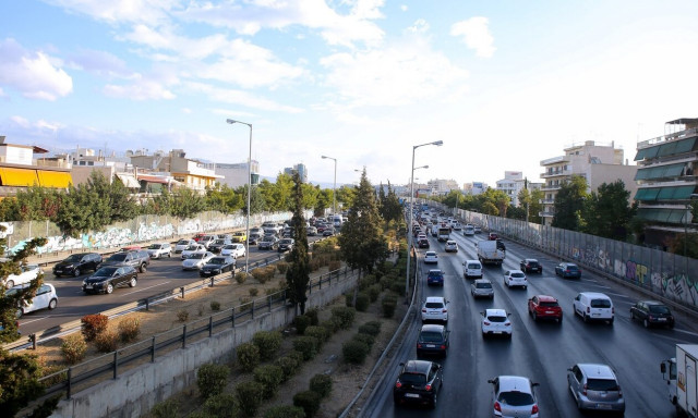 Κίνηση: Στο «κόκκινο» ο Κηφισός - Πού επικρατεί μποτιλιάρισμα